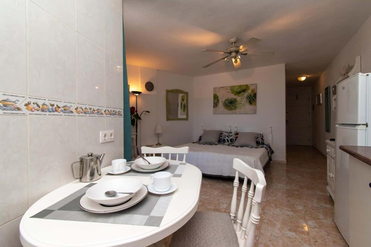 Parque Santiago II 269 - Studio With Sea And Pool Views Playa de las Americas  Exterior photo