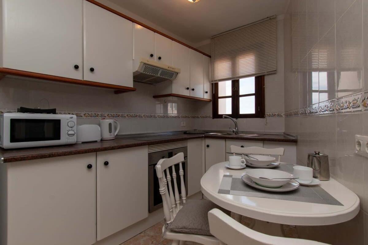 Parque Santiago II 269 - Studio With Sea And Pool Views Playa de las Americas  Exterior photo