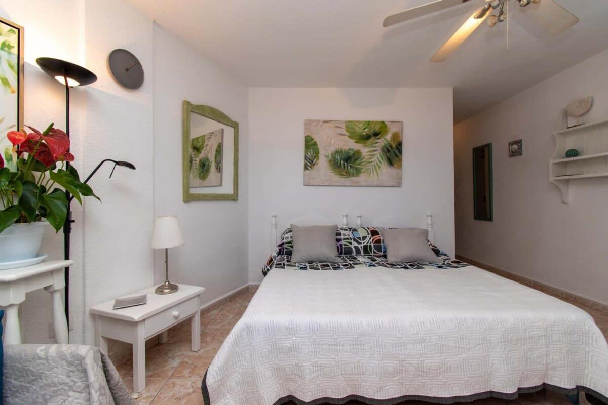 Parque Santiago II 269 - Studio With Sea And Pool Views Playa de las Americas  Exterior photo