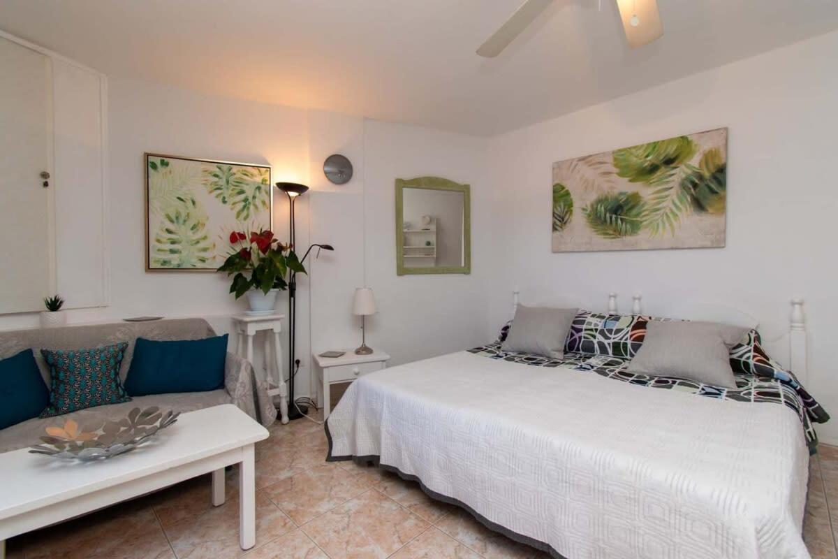 Parque Santiago II 269 - Studio With Sea And Pool Views Playa de las Americas  Exterior photo